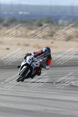 media/Nov-30-2025-TrackXperience (Sun) [[c0061d280f]]/3-Level 1/Session 4 (Turn 11)/